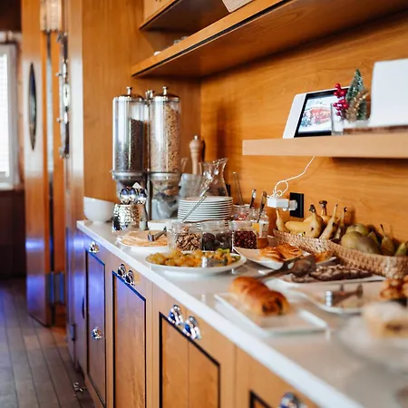 Mala Anglia Deluxe & 4* Сопот