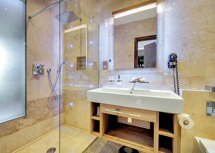 Mala Anglia Deluxe & Bed & Breakfast Sopot